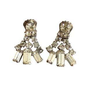 Vintage Rhodium Rhinestone Chandelier Clip On Earrings Elegant Statement Jewelry